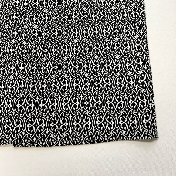 Db Established Womens A Line Skirt Black White Knee Length Stretch Slit Plus 1X - Picture 8 of 11